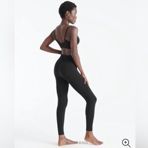 NWOT! Knix Good to Go high waist seamless leggings